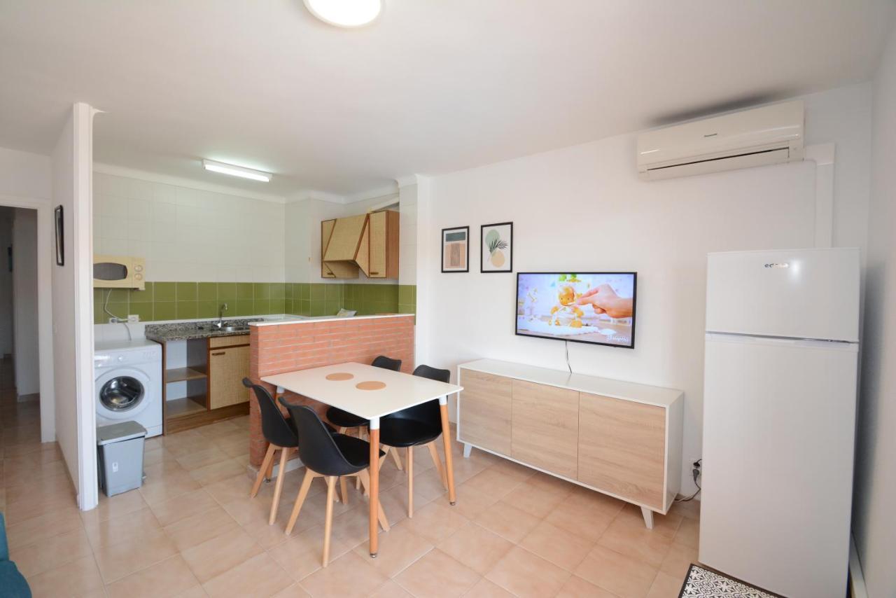 Apartamentos Familiares Sa Gavina Estartit 埃斯塔蒂特 外观 照片