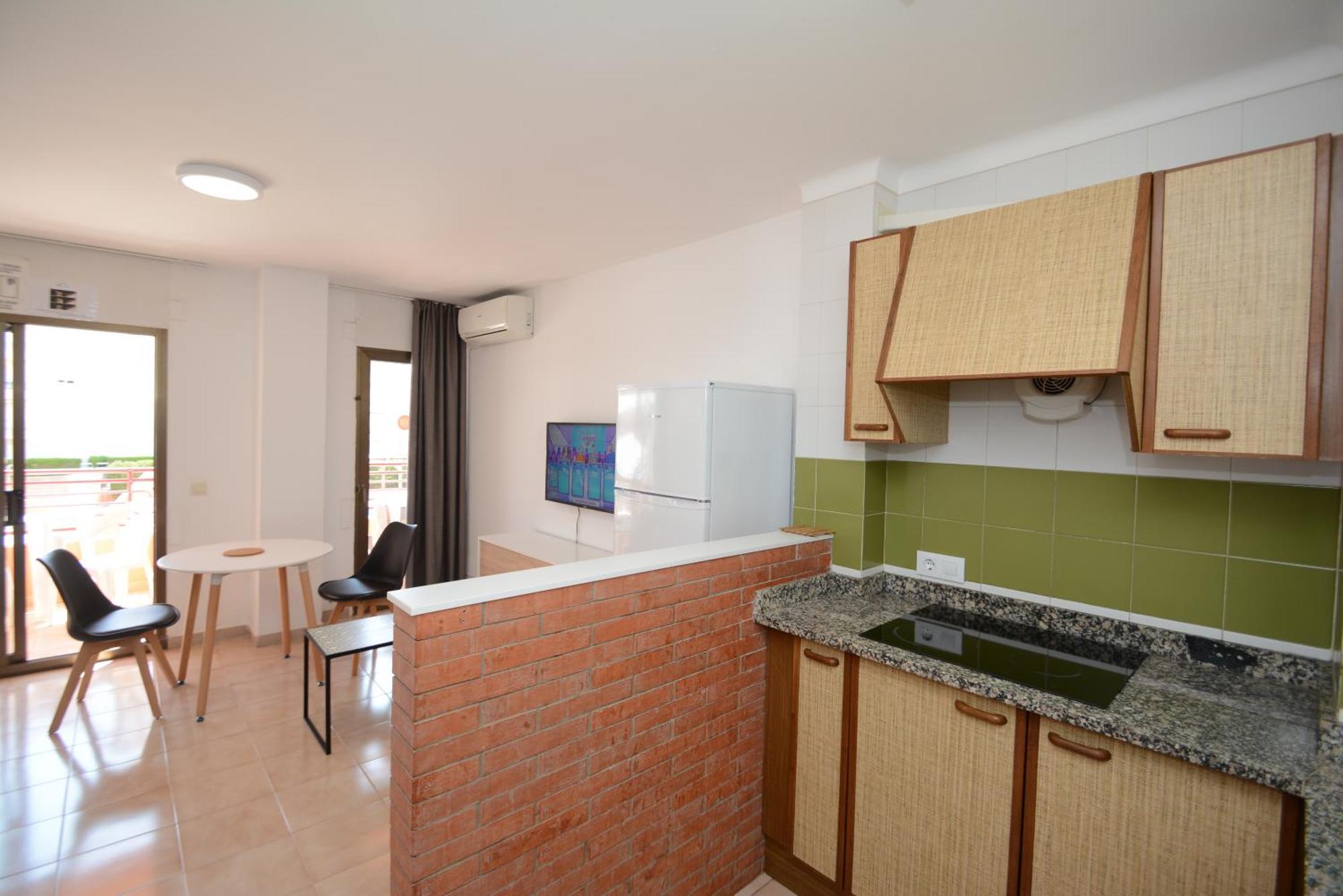 Apartamentos Familiares Sa Gavina Estartit 埃斯塔蒂特 外观 照片