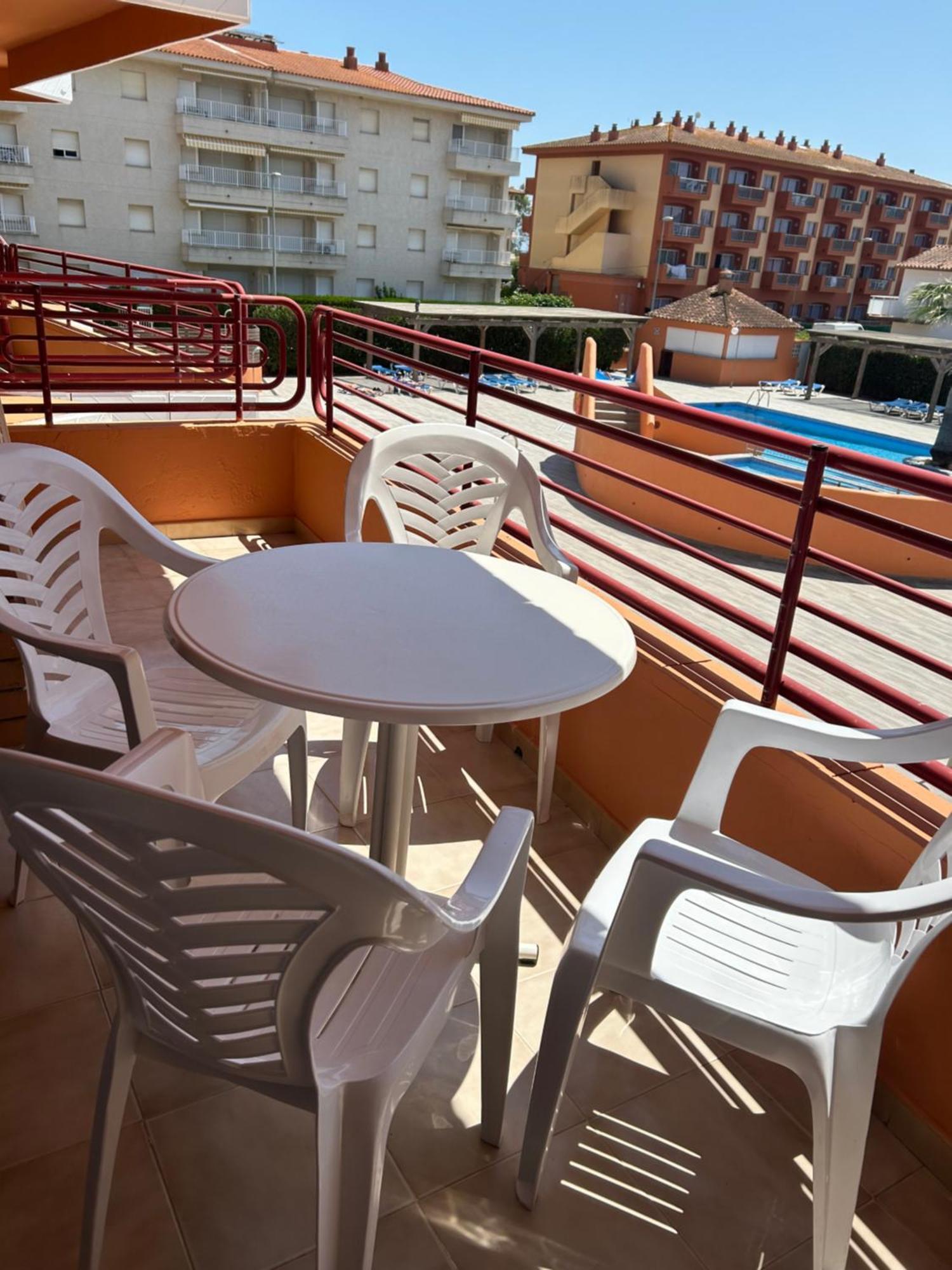 Apartamentos Familiares Sa Gavina Estartit 埃斯塔蒂特 外观 照片